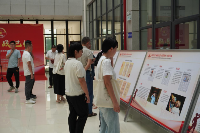 仙游县举办“仙游抗战记忆”——纪念中国人民抗日战争暨世界反法西斯战争胜利80周年档案图片展和国防教育宣讲活动651.png
